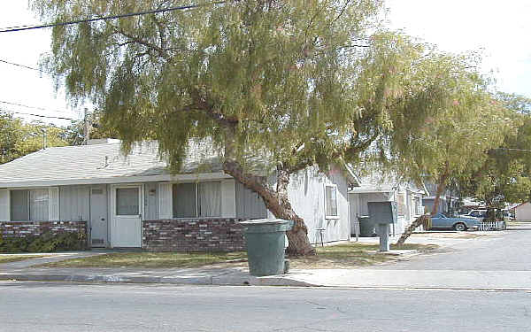 1552 W 21st in Merced, CA - Building Photo - Building Photo