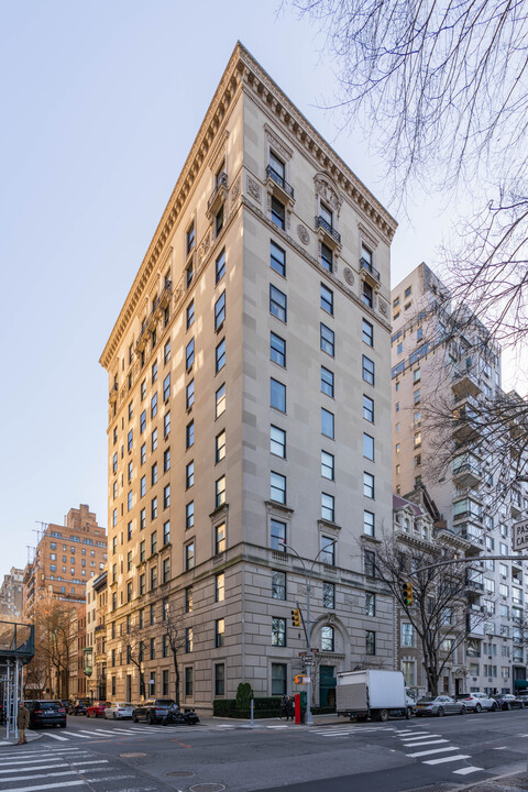 927 5th Ave in New York, NY - Foto de edificio