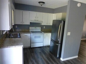 197 Highland Rd in Tarpon Springs, FL - Building Photo - Building Photo