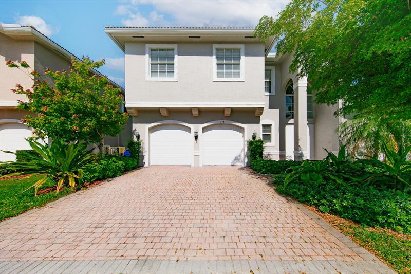 4981 SW 173rd Ave in Miramar, FL - Building Photo