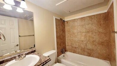 1220 Texas St in Sulphur Springs, TX - Building Photo - Building Photo