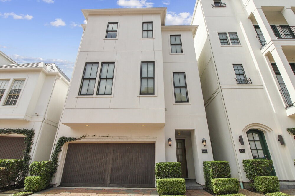 6011 Post Oak Green Ln in Houston, TX - Building Photo