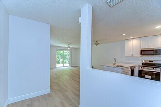 4239 Winding River Way in Land O Lakes, FL - Building Photo - Building Photo