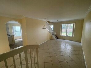11427 Blue Violet Ln in Royal Palm Beach, FL - Building Photo - Building Photo