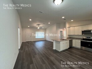 52 Maple Dr in Ocklawaha, FL - Building Photo - Building Photo