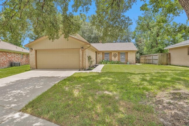 9810 Kiwi Ln in Conroe, TX - Building Photo - Building Photo