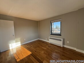 125 Trapelo Rd in Belmont, MA - Building Photo - Building Photo