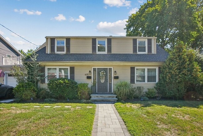 property at 605 Broad St