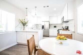 23628 ANZA Ave-Unit -D in Torrance, CA - Building Photo - Building Photo