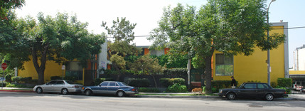 18308 Rayen St in Northridge, CA - Building Photo - Building Photo