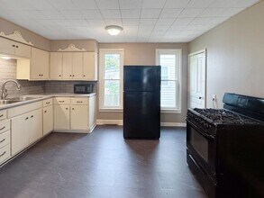 1335 Ashland Ave NE in Grand Rapids, MI - Building Photo - Building Photo