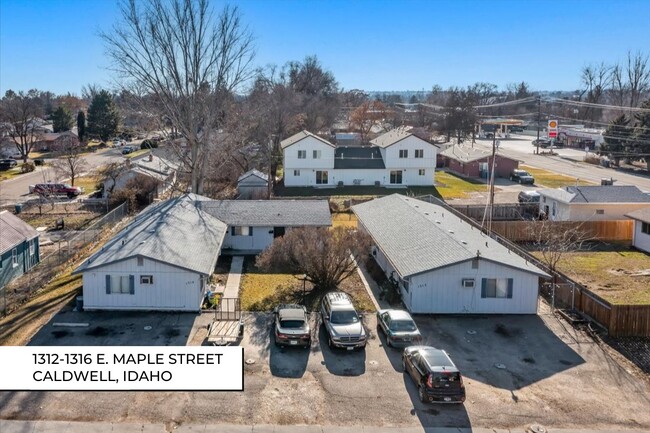 1312-1316 E. Maple St. (5-Plex)