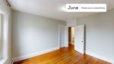 Private bedroom in 4 bed/2 bath Home in Boston, MA - Building Photo - Building Photo