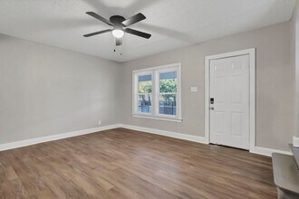 1038-1040-1040 Forest St in Columbus, OH - Building Photo - Building Photo