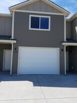 1504 Butler Creek Ave in Belgrade, MT - Building Photo