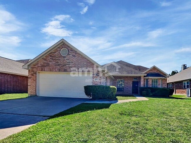 2500 Kariba Ln