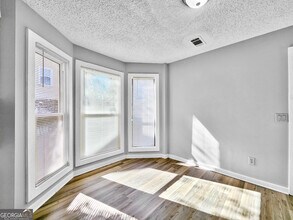 1552 Golf Link Dr in Stone Mountain, GA - Building Photo - Building Photo