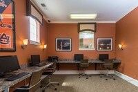 Building Photo - Samford Square Apartments in Auburn, Alabama