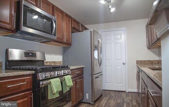 8986 Harrover Pl in Lorton, VA - Building Photo - Building Photo