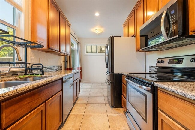 property at 14414 E Burnside St