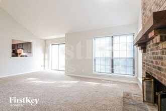 6978 Grampian Way in Indianapolis, IN - Building Photo - Building Photo