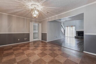 2511 Planters Row in Sugar Land, TX - Building Photo - Building Photo
