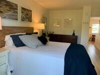 1860 Venice Park Dr, Unit 206 photo'