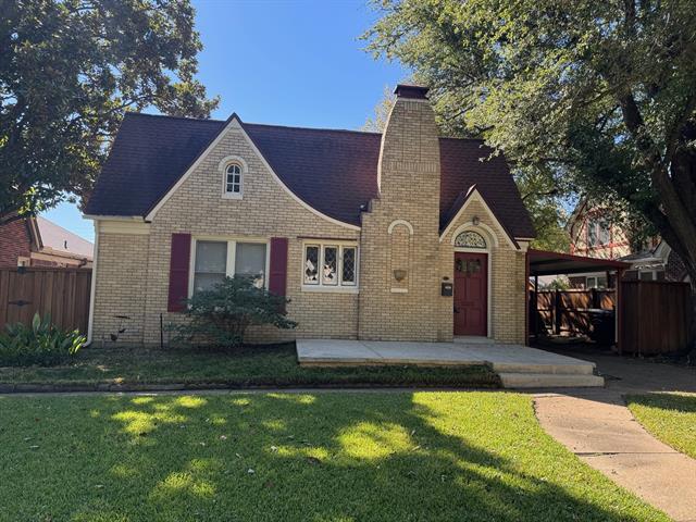 property at 6910 Casa Loma Ave