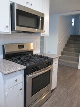 Brentwood Apartments in La Palma, CA - Building Photo - Building Photo
