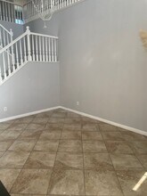 1229 Amaryllis Way in Corona, CA - Foto de edificio - Building Photo