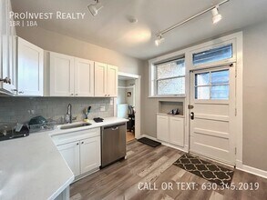 543 W Addison St-Unit -3S in Chicago, IL - Building Photo - Building Photo