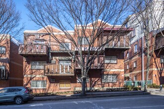 29 Wilson St in Brooklyn, NY - Foto de edificio - Building Photo