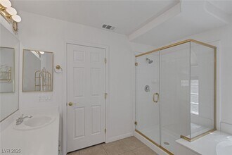 8054 Coronado Coast St in Las Vegas, NV - Building Photo - Building Photo