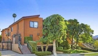 1144-15-8 Rosedale Ave in Glendale, CA - Building Photo