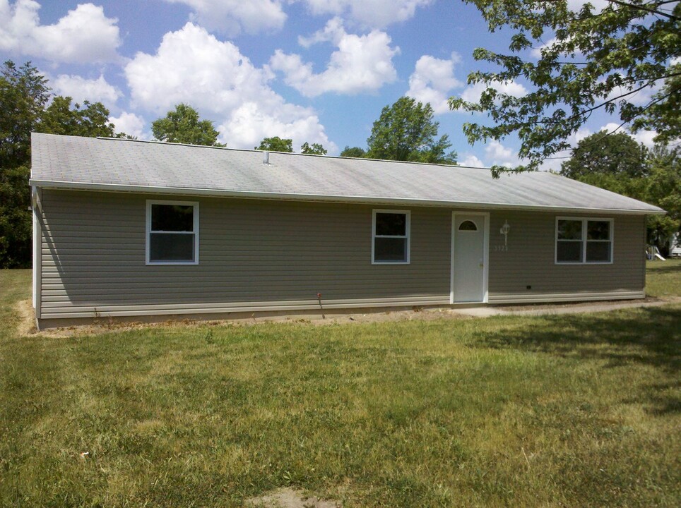 5920 Winter St in Fort Wayne, IN - Foto de edificio