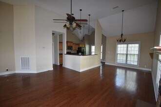 1269 Judge Tyler Dr in Clarksville, TN - Building Photo - Building Photo