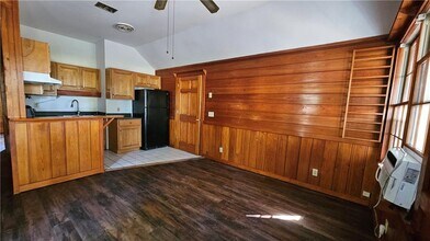 724 Oglethorpe St in Brunswick, GA - Building Photo - Building Photo