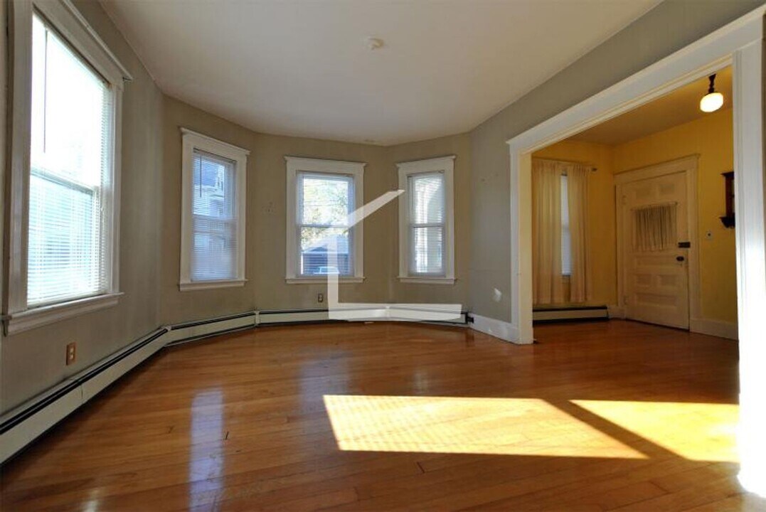 39 Leicester St in Boston, MA - Building Photo