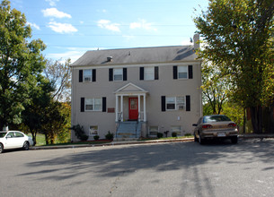 835 Fairview Ave in Takoma Park, MD - Building Photo - Building Photo