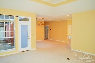 4078 Oak Pointe Dr in Gulf Breeze, FL - Building Photo - Building Photo