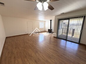 8781 Mellowdawn Way in Orangevale, CA - Building Photo - Building Photo