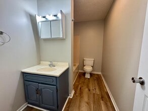 112 Houk Rd in Attalla, AL - Building Photo - Building Photo