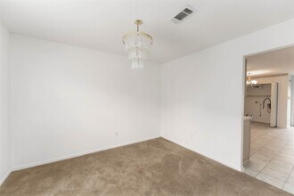 13834 Trumpetvine St in Houston, TX - Building Photo - Building Photo