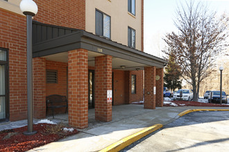 Beeson Court in Uniontown, PA - Building Photo - Building Photo