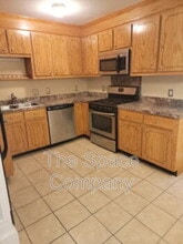 995 King St in Charleston, SC - Building Photo - Building Photo