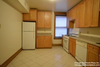 3709 N. Fremont in Chicago, IL - Building Photo - Building Photo