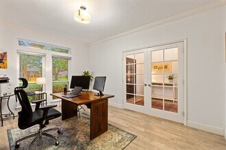 3114 W Autumn Run Cir in Sugar Land, TX - Building Photo - Building Photo