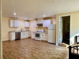 711 Hahlo St in Houston, TX - Building Photo