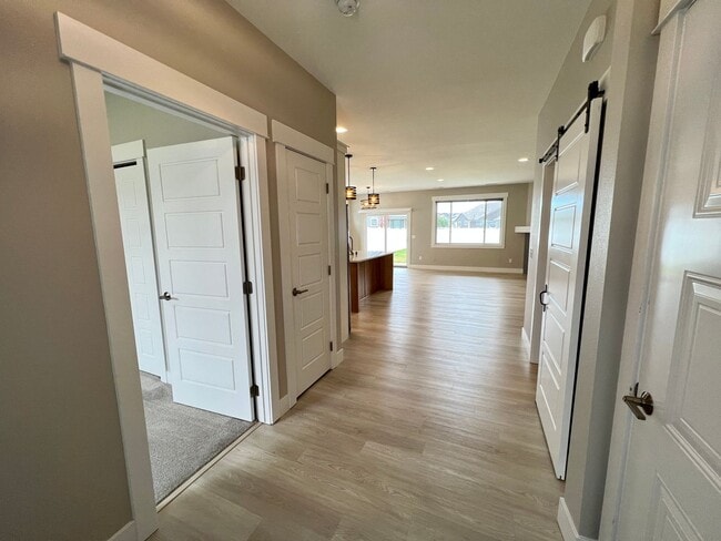 6334 Southern Bluffs Ln in Billings, MT - Building Photo - Building Photo