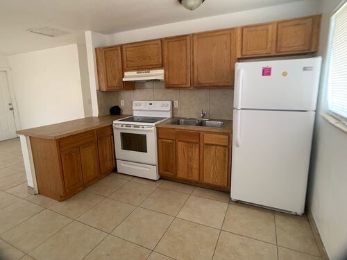 2820 Avenue S-Unit -11 in Riviera Beach, FL - Foto de edificio